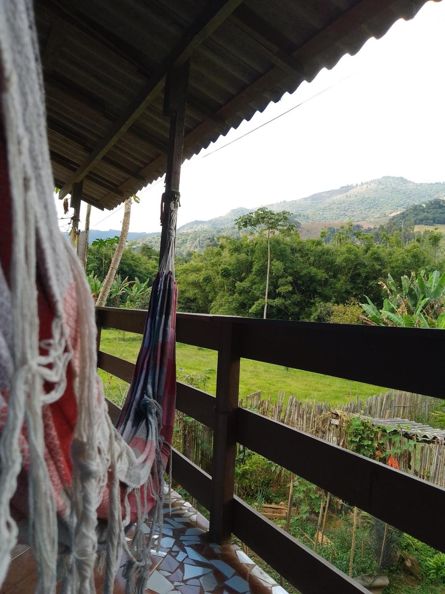 Rancho Pe Da Pedra Villa Sao Bento do Sapucai Phòng bức ảnh